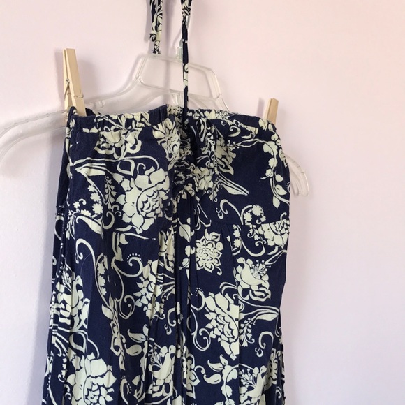 Wide Ruffled Hem Maxi - Picture 5 of 8